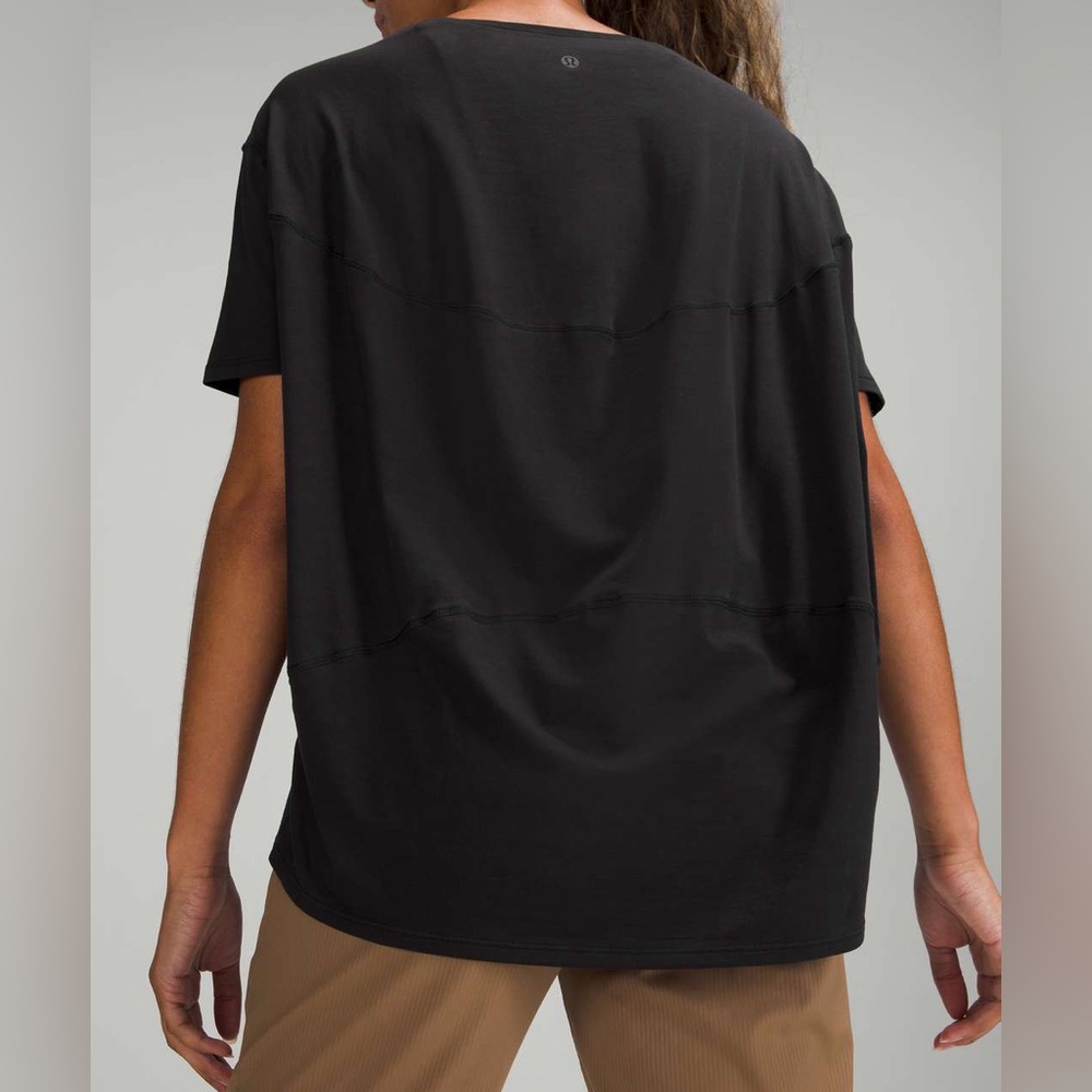 Lululemon Back In Action Woman’s T-Shirt